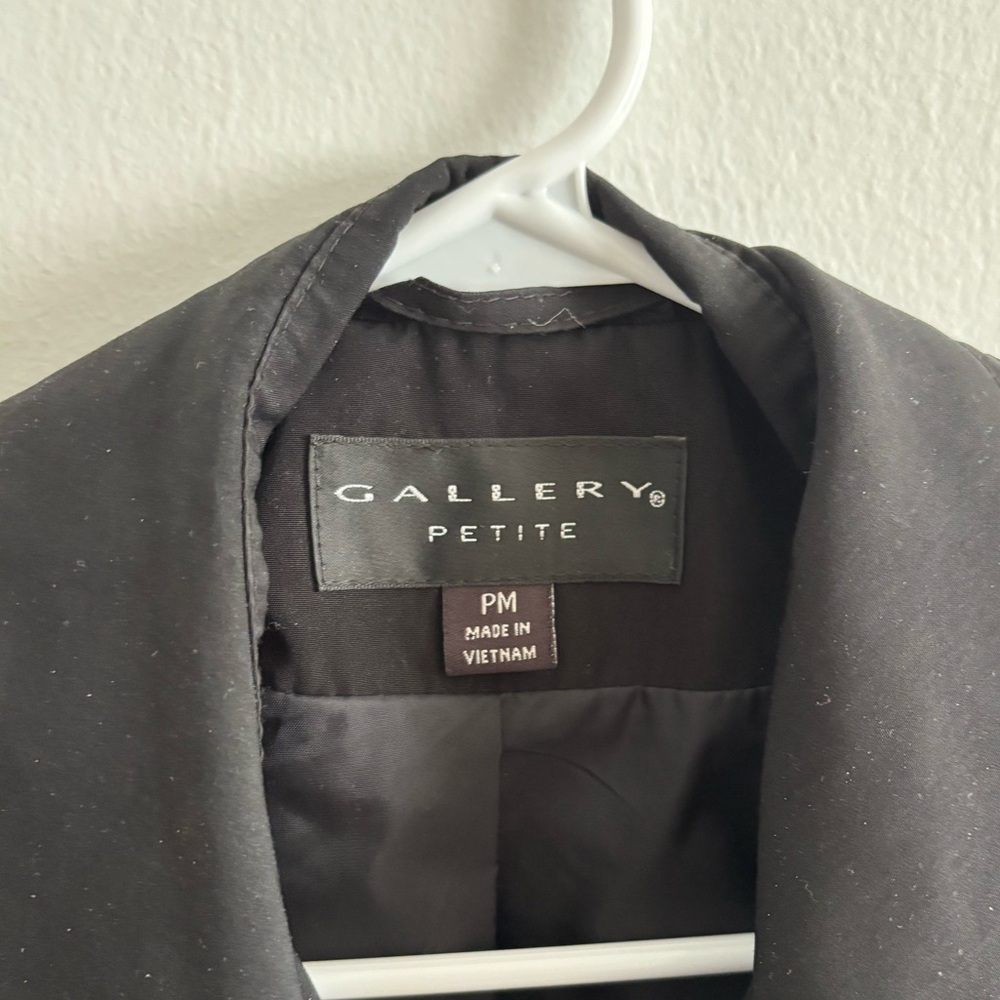 Gallery Collared Jacket - Picture 3 of 8